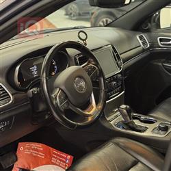 جيب جراند شيروكي